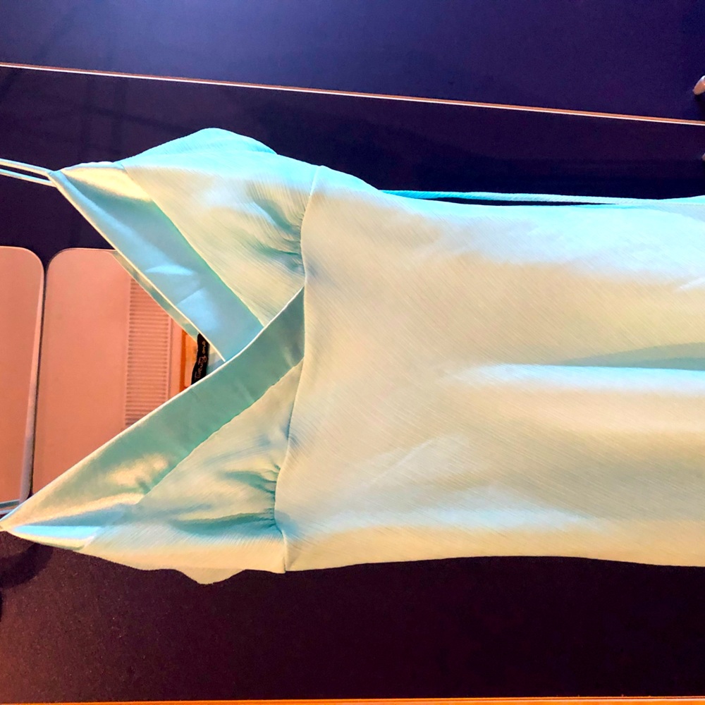 Bundle Of Three Sleeveless Tanks/Camisoles - image 1